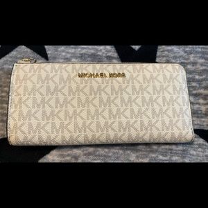 Mk wallet